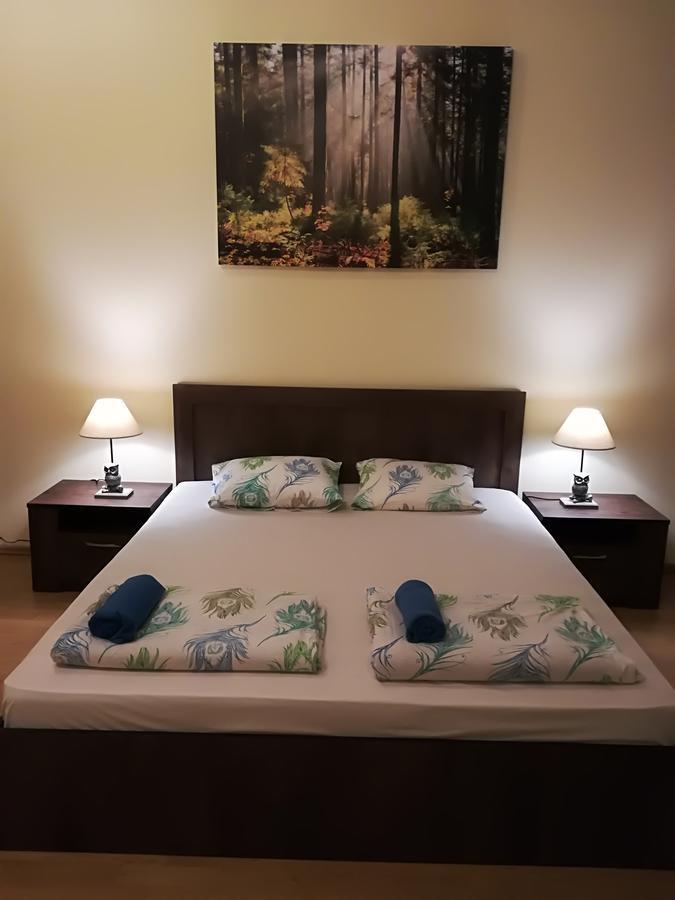 Raina Lux Appartement *